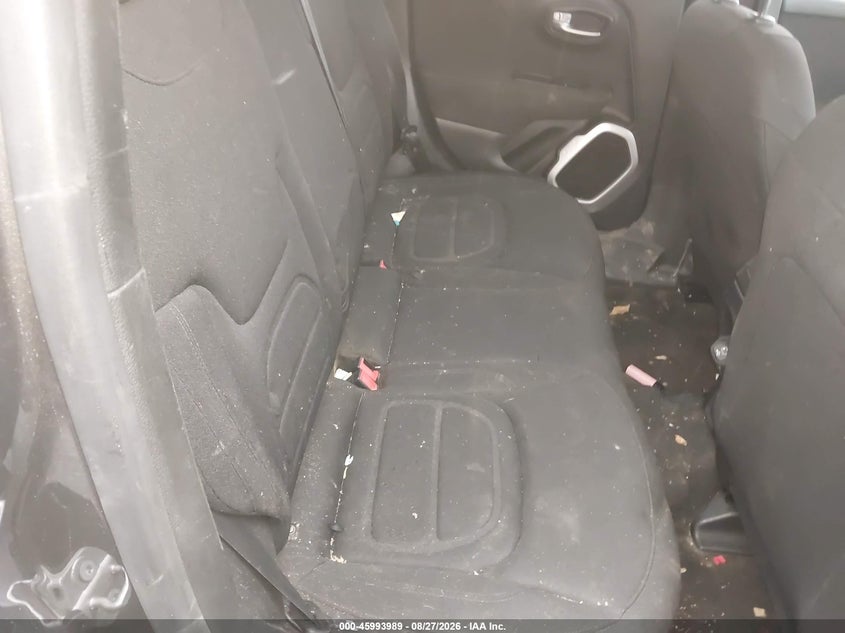 2019 JEEP RENEGADE auction photo 8