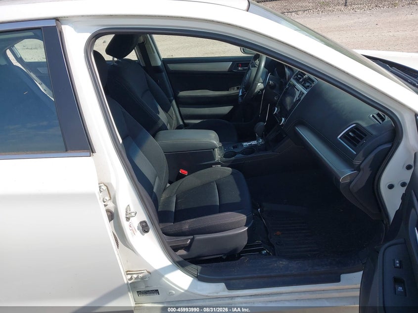 2019 SUBARU LEGACY auction photo 5