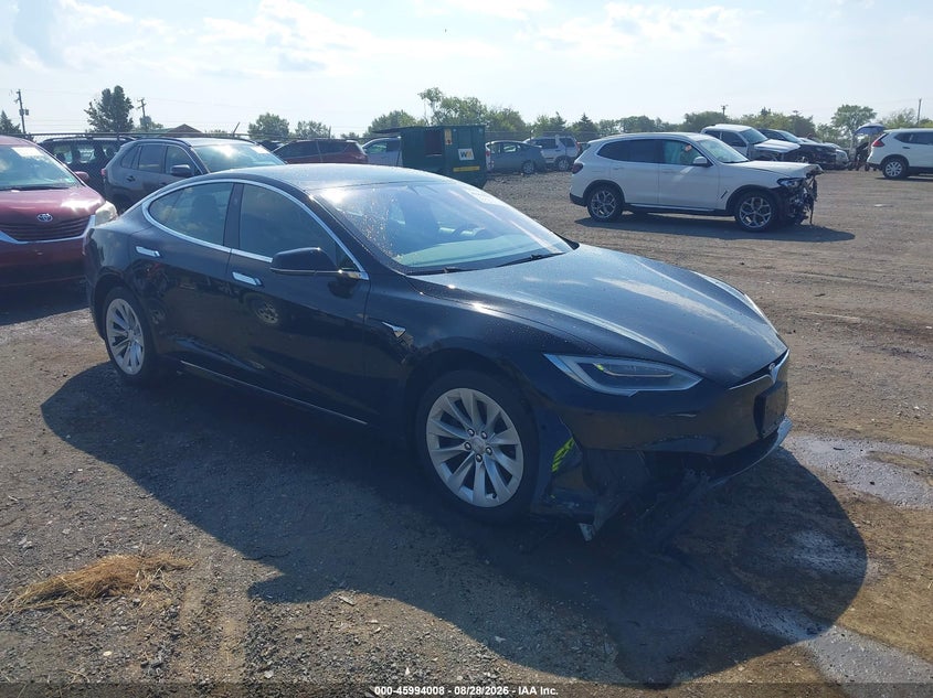 Vin: 5yjsa1e24jf297590, lot: 46493353, tesla model s 100d/75d/p100d 2018 img_1
