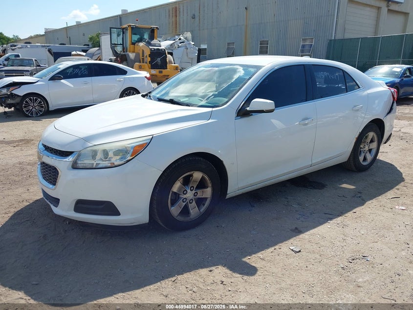 2015 Chevrolet Malibu, Right Side, IAAI, VIN 1G11C5SL3FF128263 — photo 2