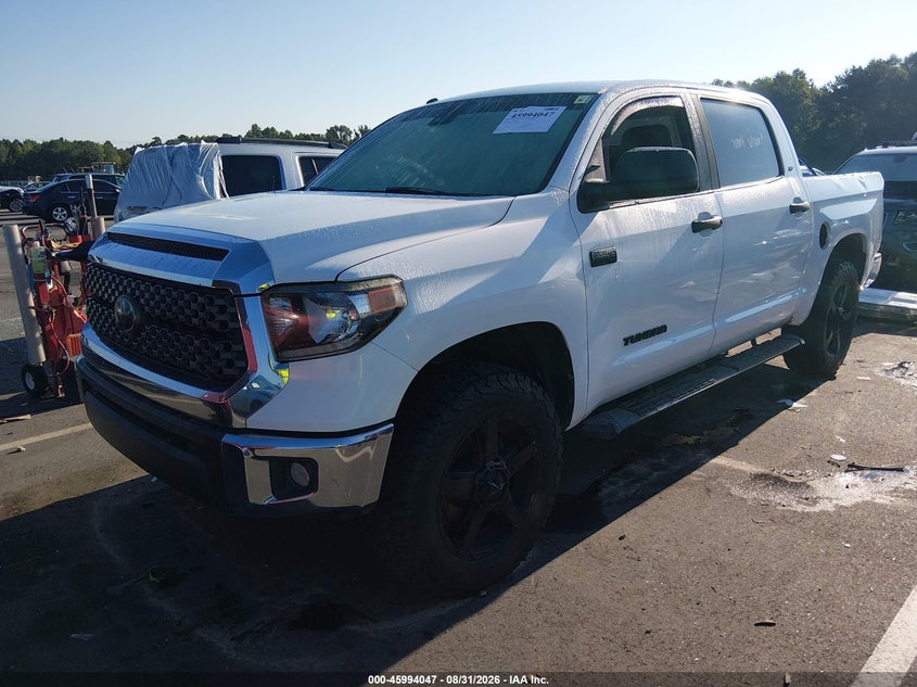 2019 Toyota Tundra Sr5 5.7L V8, Theft Recovery, IAAI, VIN 5TFDW5F11KX810938 — photo 2
