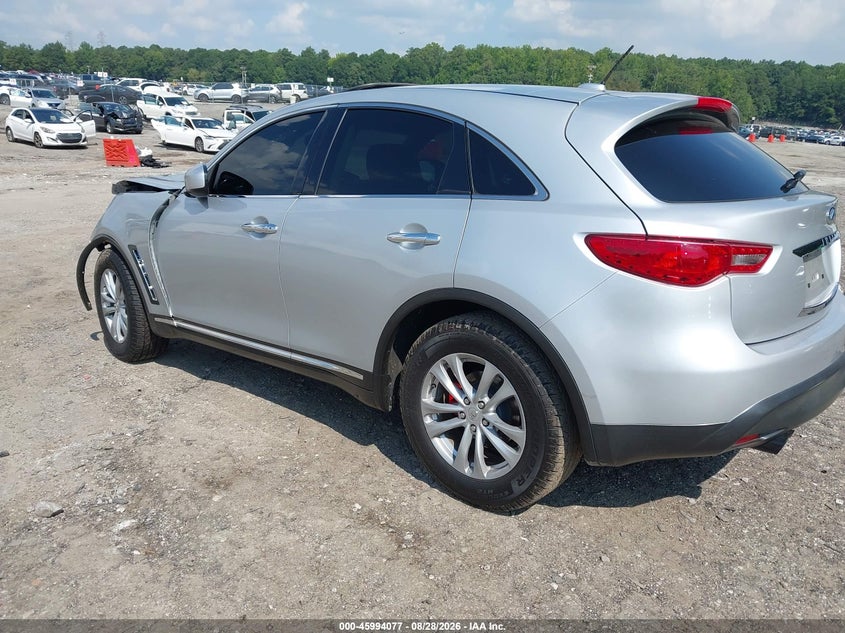 2017 INFINITI QX70 · Фото 3