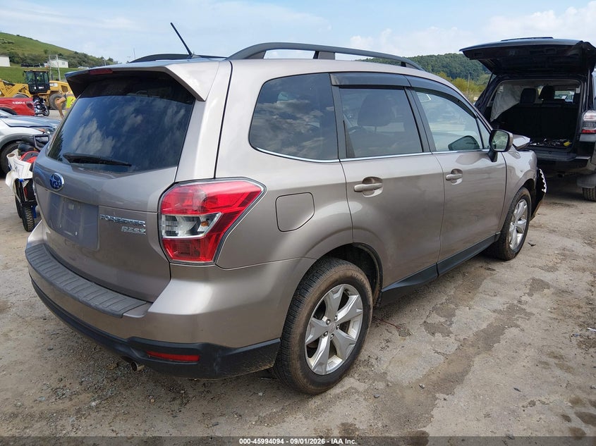 Фото 4 - SUBARU FORESTER