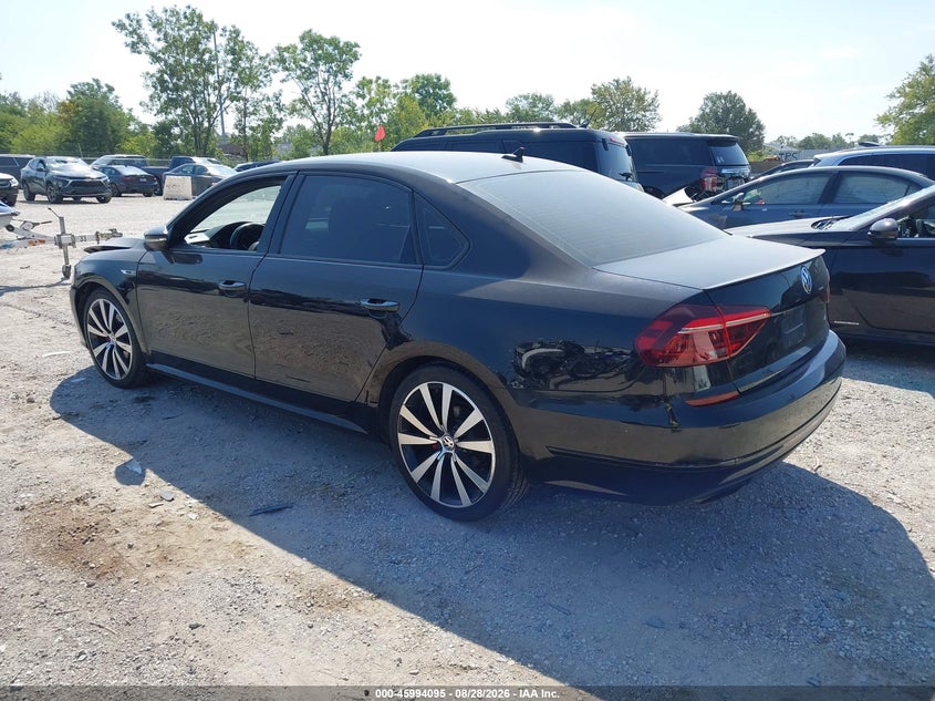 2018 VOLKSWAGEN PASSAT auction photo 3