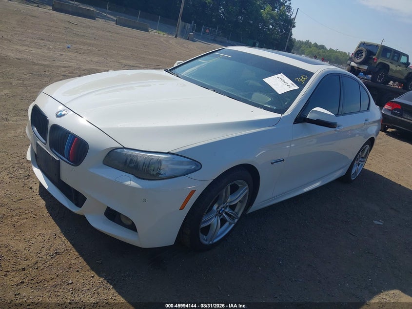 2014 BMW 5er, Механика, IAAI, VIN WBAFV3C59ED686363 — фото 2