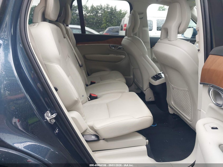 VOLVO XC90 2021 VIN YV4102PK5M1742074