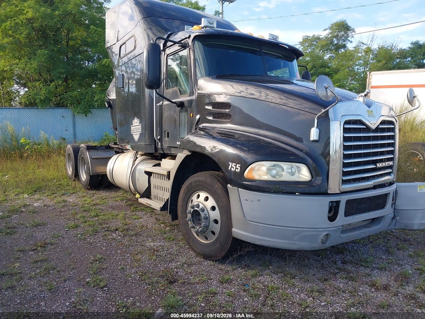 2014 MACK 600 CXU600