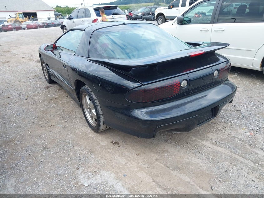 2001 PONTIAC FIREBIRD auction photo 3