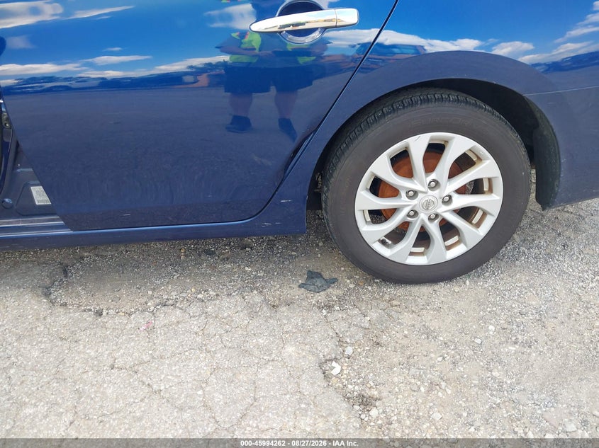 Nissan Sentra - фото 6