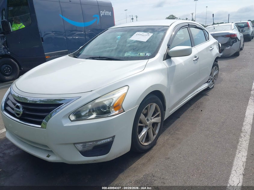 2013 Nissan Altima, Left Rear, IAAI, VIN 1N4AL3AP5DN405696 — photo 2