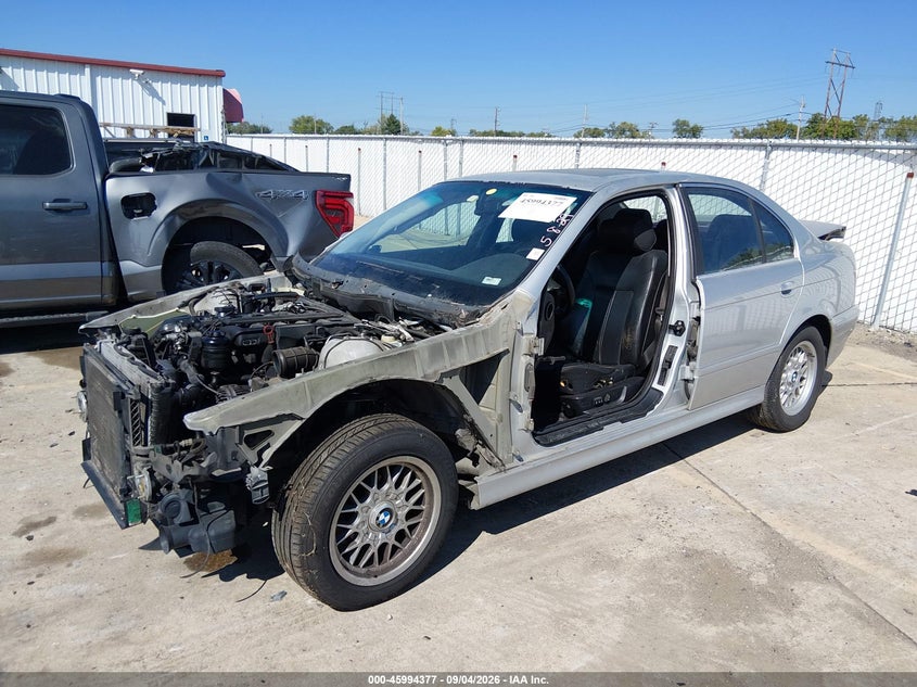 2002 BMW 525IA auction photo 2