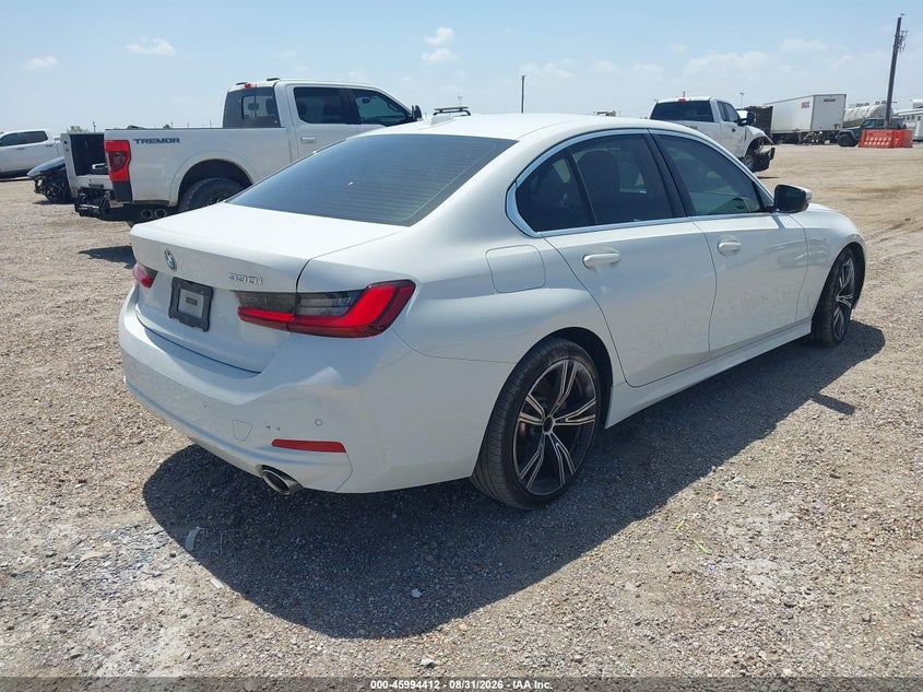 Vin: 3mw69ff07r8e37746, lot: 46493757, bmw 330i 20244