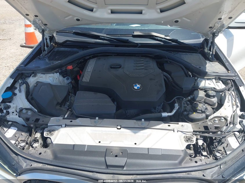 BMW 330I - zdjęcie 10