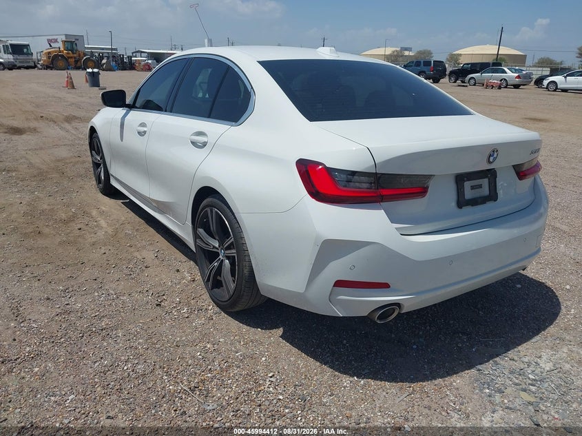 BMW 330I - zdjęcie 3