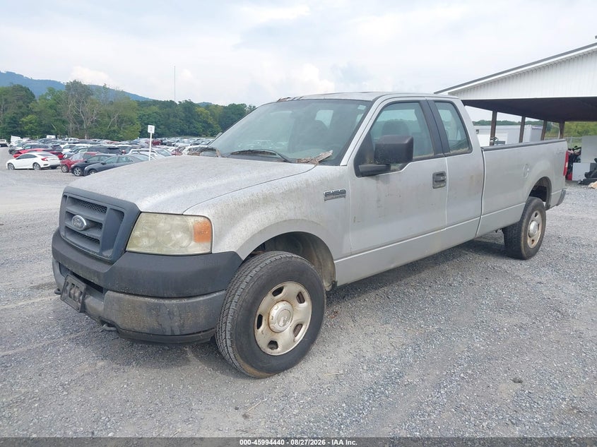 2005 FORD F-150 auction photo 2