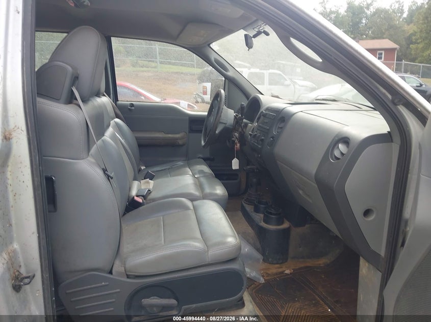 2005 FORD F-150 auction photo 5