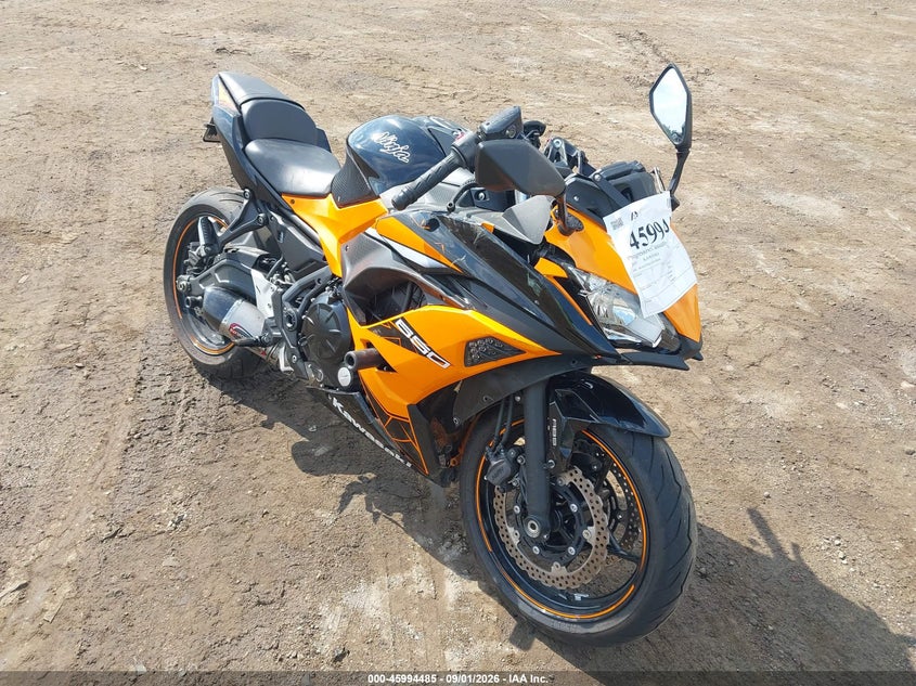 KAWASAKI EX650 2019