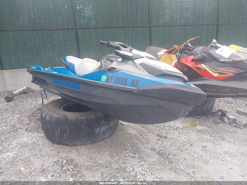 2019 SEADOO GTX 155 auction photo 1