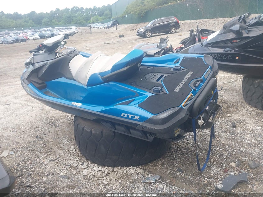 2019 SEADOO GTX 155 auction photo 3