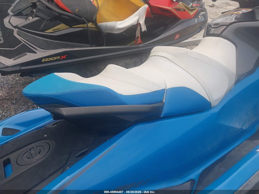 2019 SEADOO GTX 155 auction photo 8