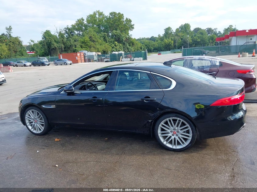 JAGUAR XF - zdjęcie 14