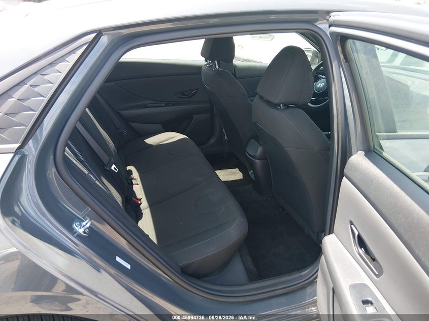 2026 HYUNDAI ELANTRA auction photo 8