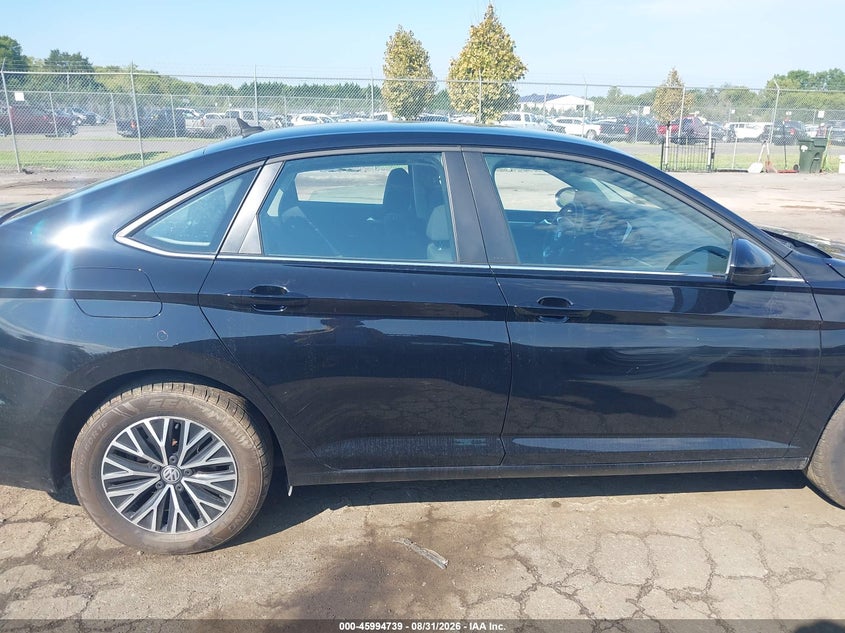 Фото 13 - VOLKSWAGEN JETTA