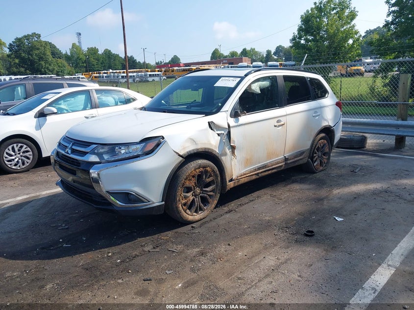 2018 Mitsubishi Outlander, Left & Right Side, IAAI, VIN JA4AD3A37JZ019249 — photo 2