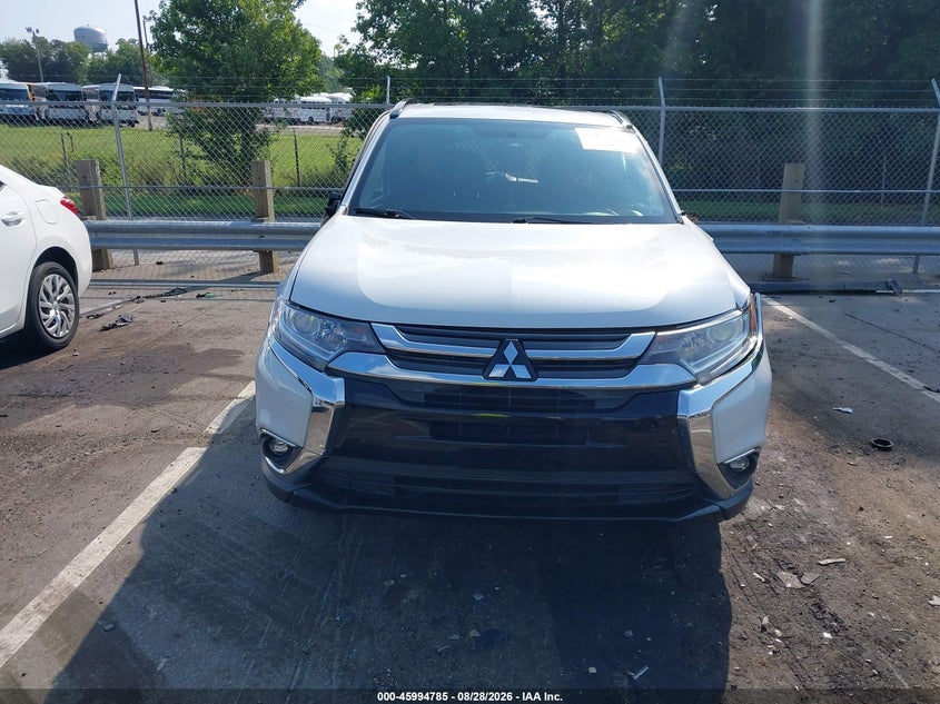 2018 MITSUBISHI OUTLANDER LE · Фото 13