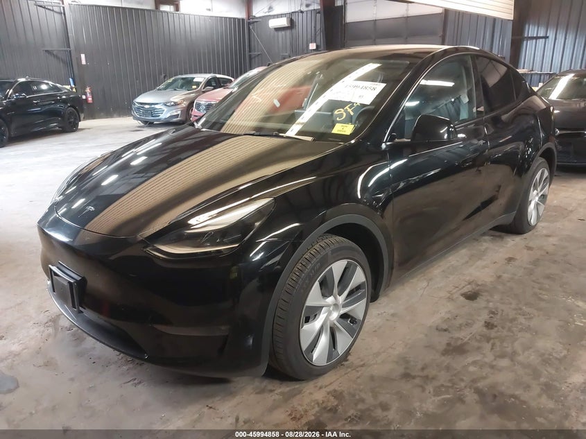TESLA MODEL Y - zdjęcie 2