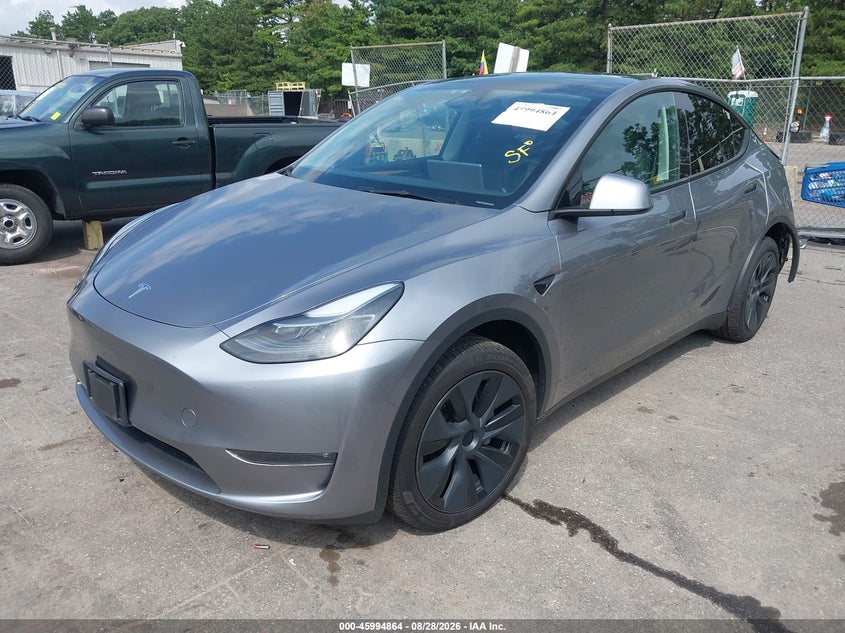 2024 Tesla Model Y, Удар сзади, IAAI, VIN 7SAYGDEE3RA317506 — фото 2