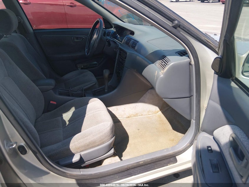 2000 TOYOTA CAMRY auction photo 5
