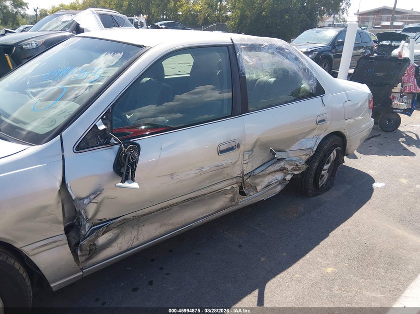 2000 TOYOTA CAMRY auction photo 6
