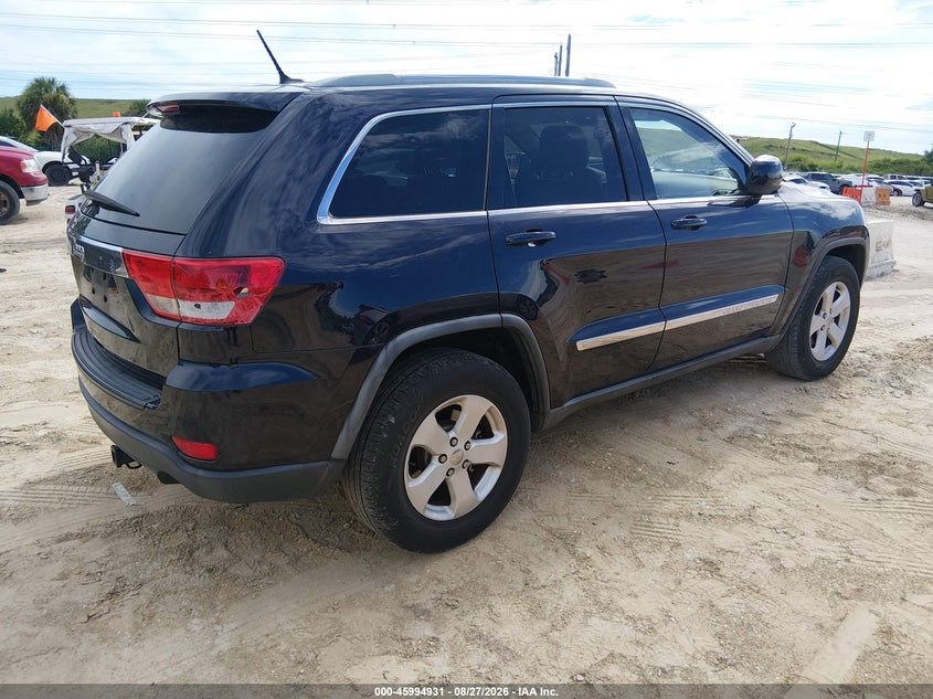 2011 JEEP GRAND CHEROKEE auction photo 4