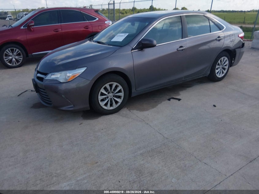2015 Toyota Camry, Удар сзади, IAAI, VIN 4T4BF1FK9FR486168 — фото 2