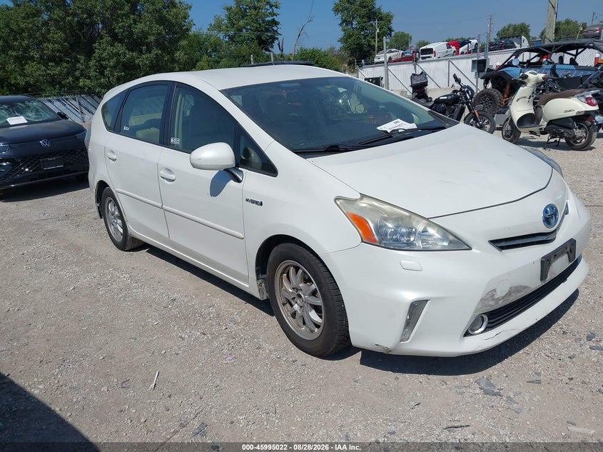 Vin: jtdzn3eu1d3231418, lot: 46494367, toyota prius v five 2013 img_1