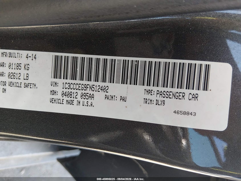 2015 CHRYSLER 200 C · Фото 9