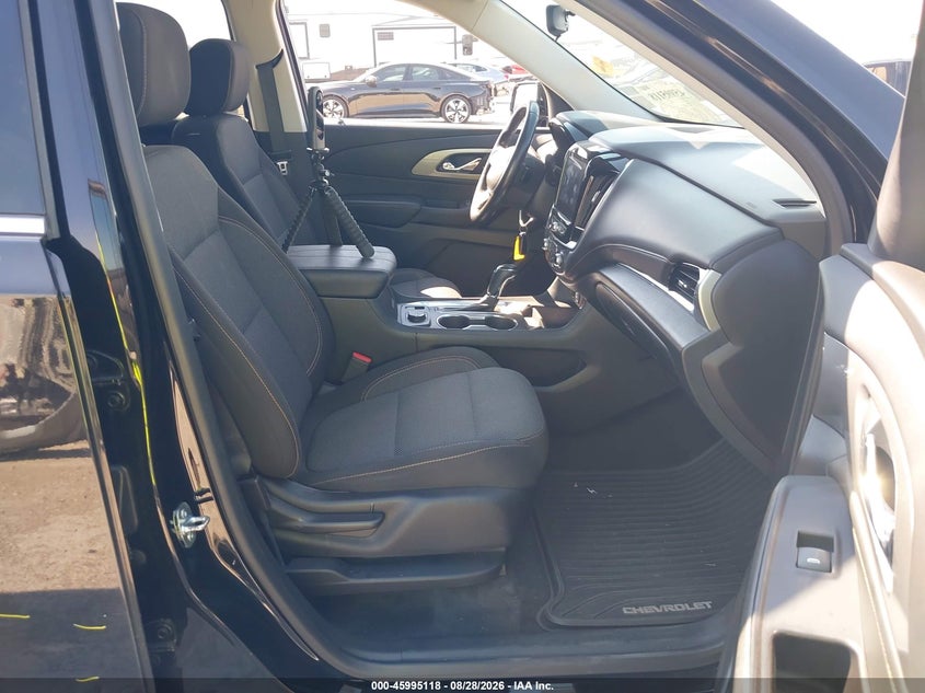 CHEVROLET TRAVERSE 2019 VIN 1GNERGKW5KJ165844