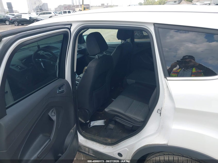 2015 FORD ESCAPE auction photo 8