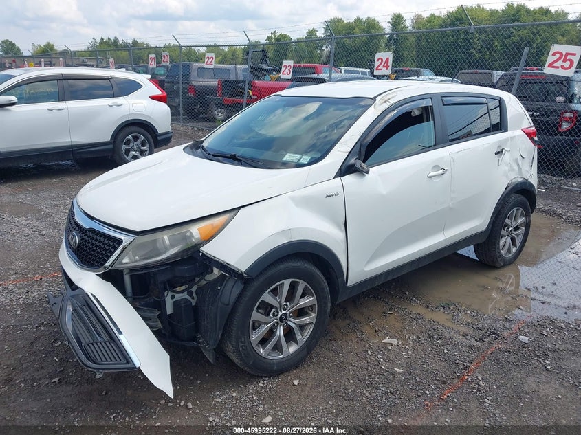 2015 Kia Sportage, Normal Wear & Tear, IAAI, VIN KNDPBCAC3F7793880 — photo 2