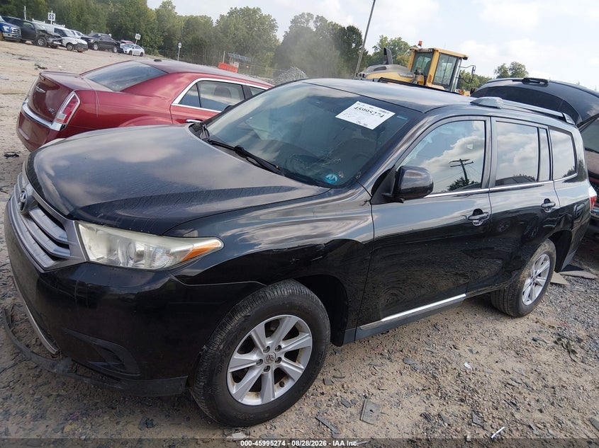2013 Toyota Highlander, Left & Right Side, IAAI, VIN 5TDZA3EH4DS034742 — photo 2