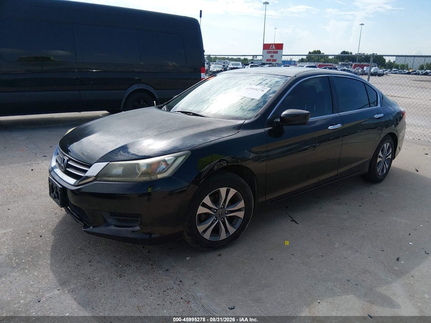 2015 Honda Accord, Right Side, IAAI, VIN 1HGCR2F33FA122226 — photo 2