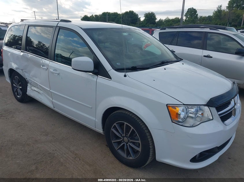 2017 DODGE GRAND CARAVAN auction photo 1
