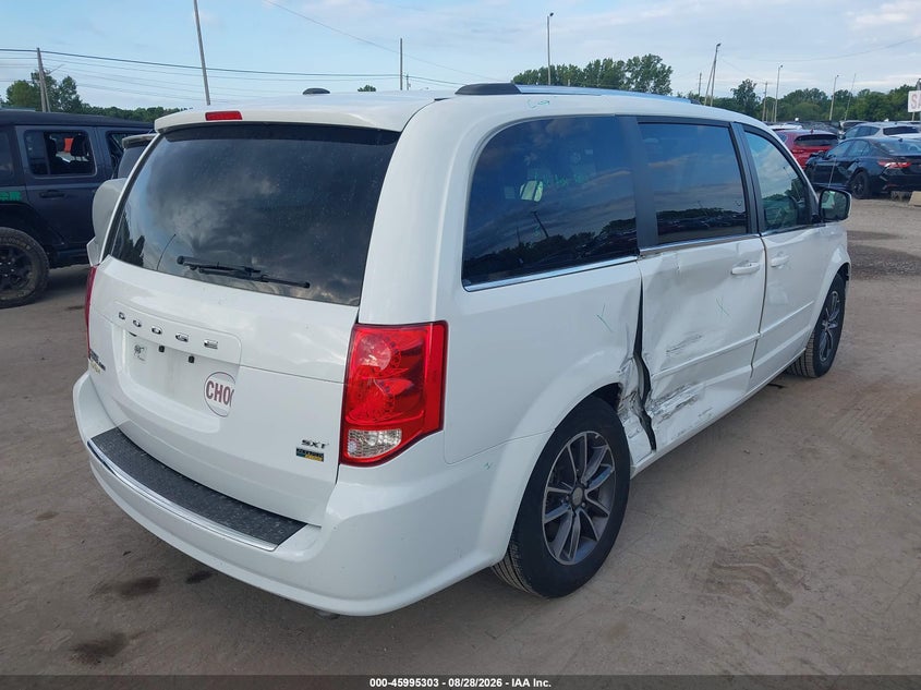 2017 DODGE GRAND CARAVAN auction photo 4