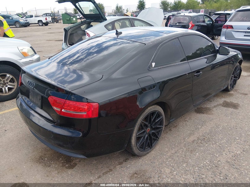 2011 AUDI A5 2.0T PREMIUM · Фото 4