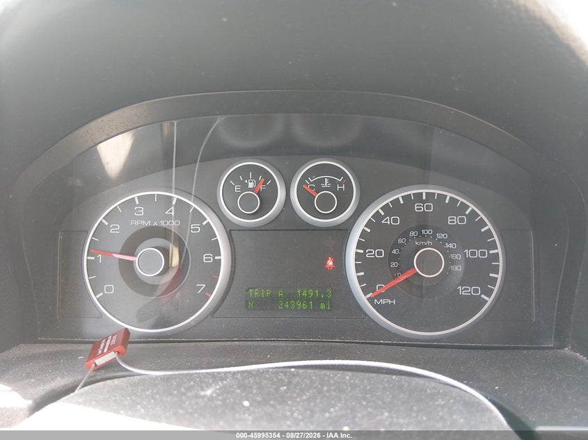 2008 FORD FUSION auction photo 7
