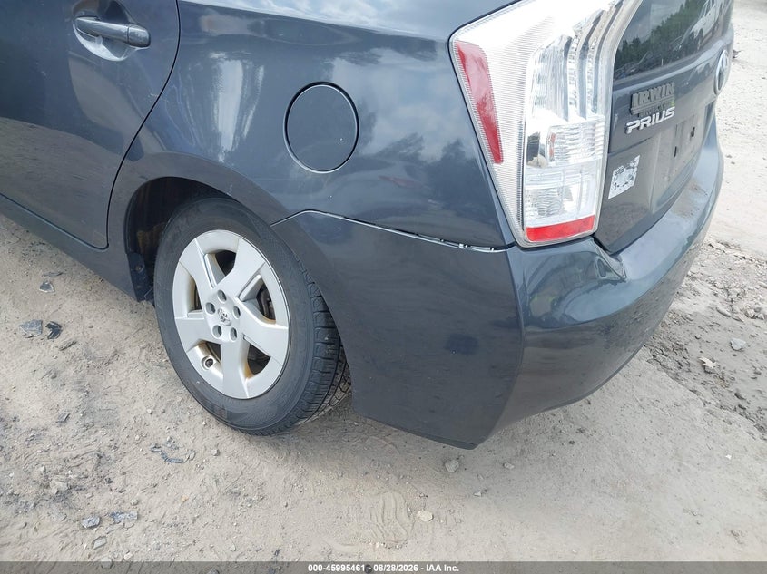 2011 TOYOTA PRIUS auction photo 6