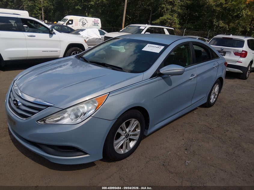 2014 Hyundai Sonata, Левый бок, IAAI, VIN 5NPEB4AC1EH873654 — фото 2