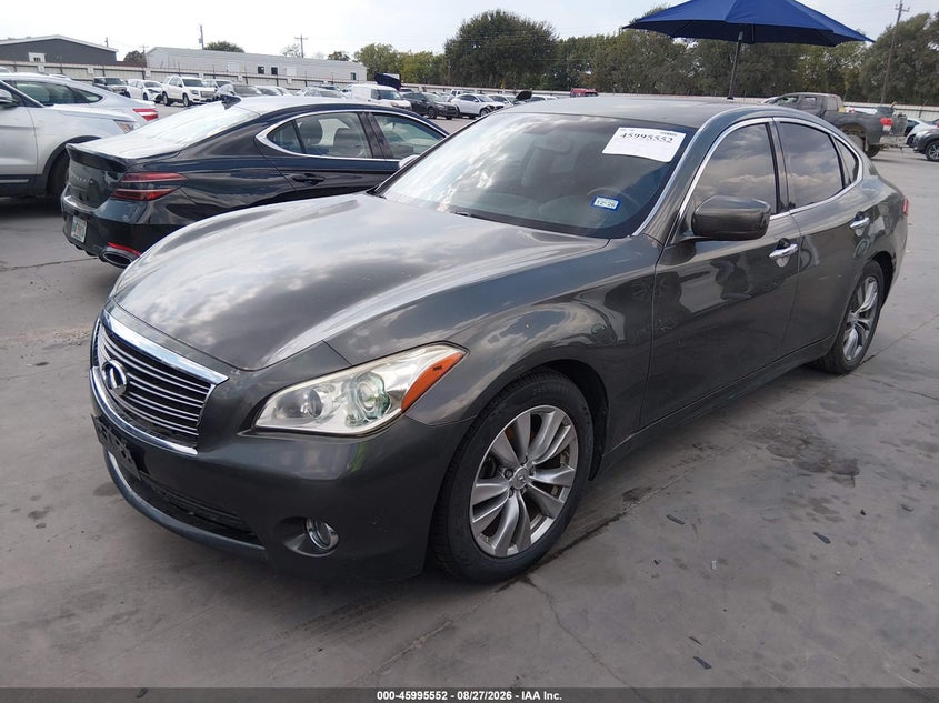 2012 INFINITI M37 auction photo 2