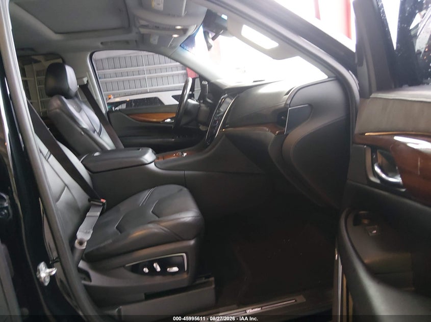 2016 CADILLAC ESCALADE ESV auction photo 5